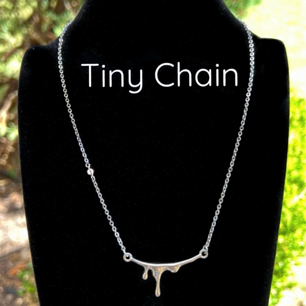 Dripping in Silver Necklace - Picture 5 of 10